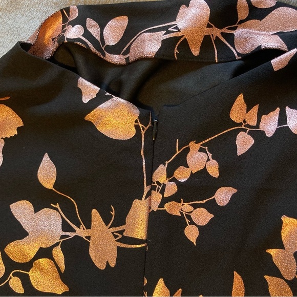 Belle by Badgley Mischka Draped Boat Neck 3/4 Sleeve Blouson Dress w/Rose Gold - Picture 10 of 13